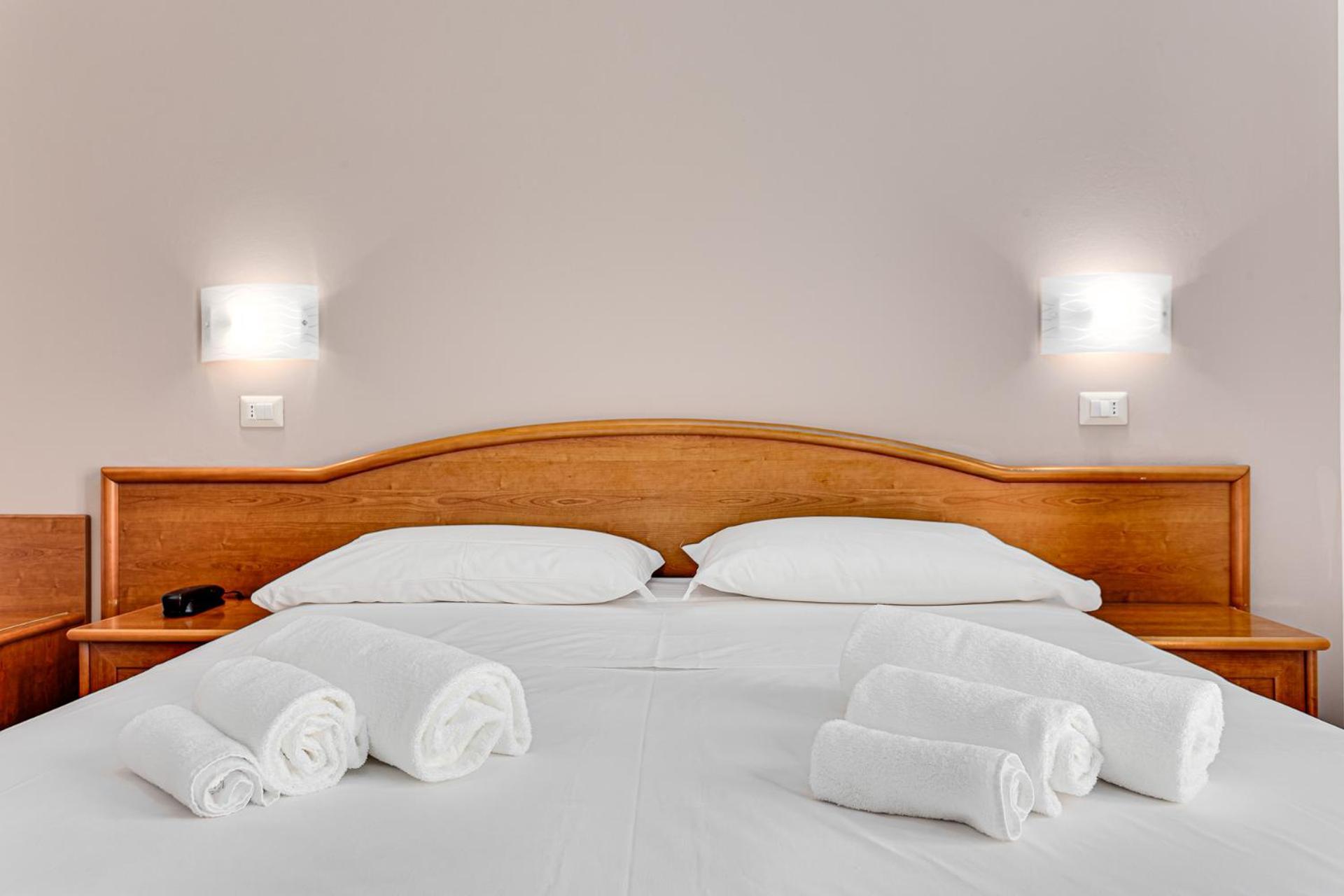 Hotel Schiller Cervia Eksteriør billede