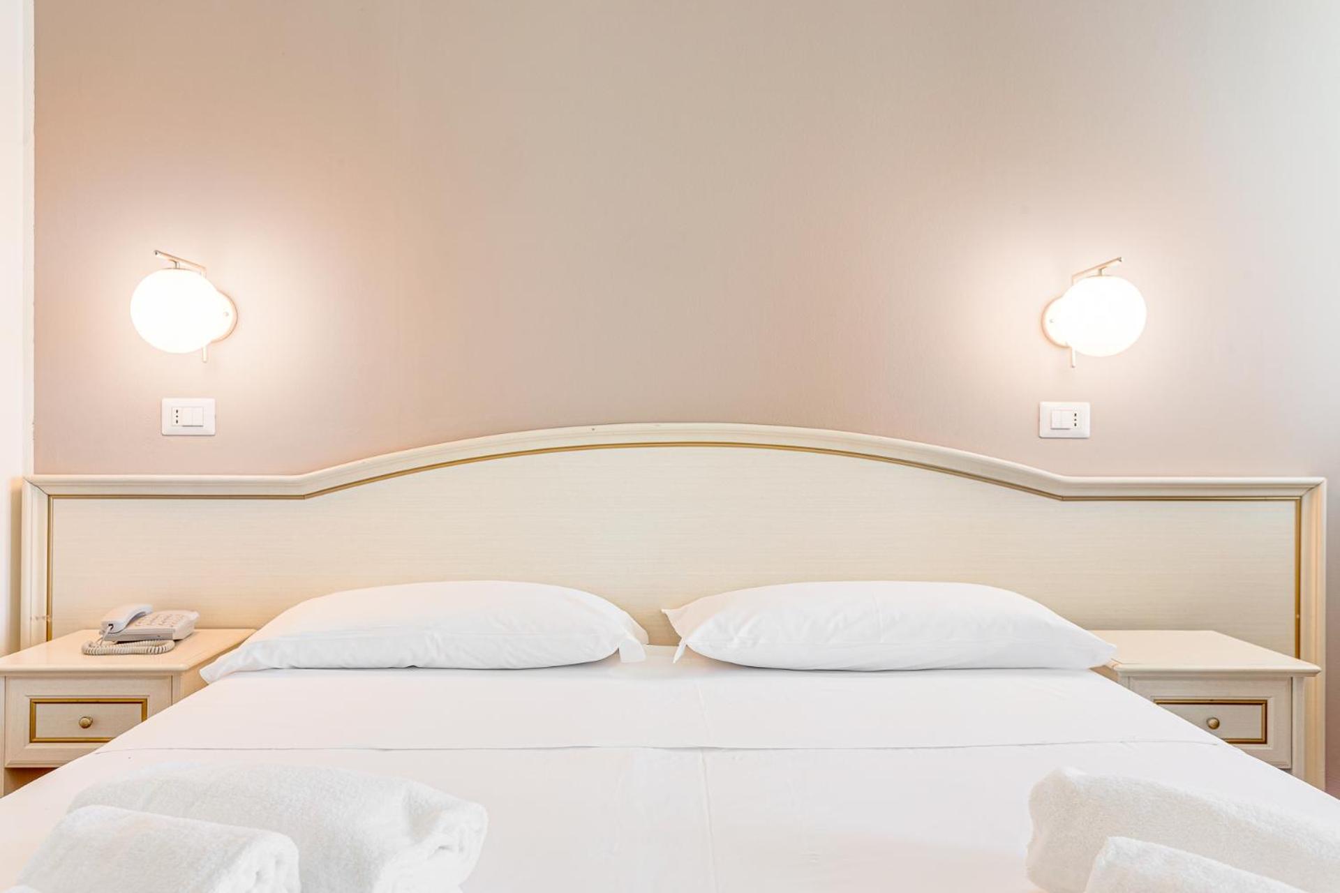 Hotel Schiller Cervia Eksteriør billede
