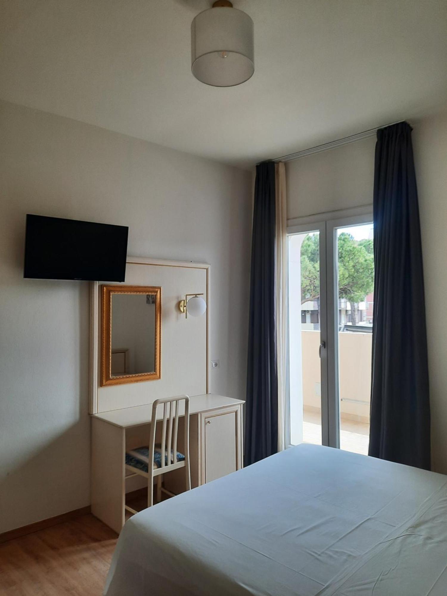 Hotel Schiller Cervia Eksteriør billede