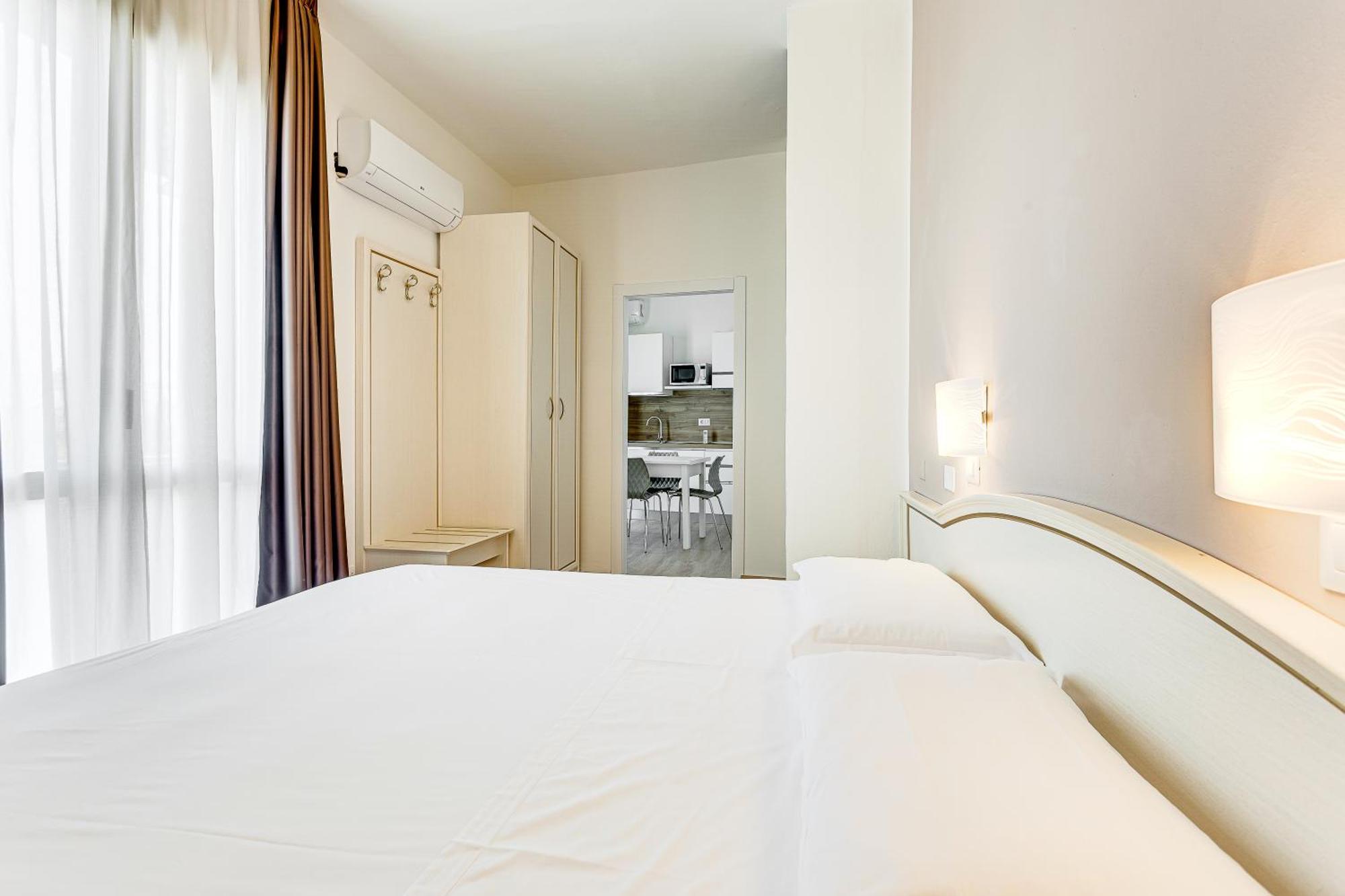 Hotel Schiller Cervia Eksteriør billede
